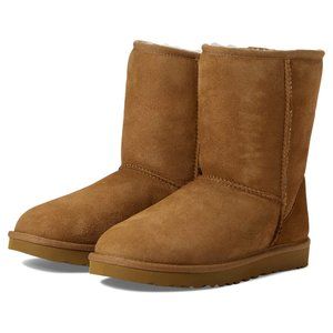 UGG Classic Short II boots